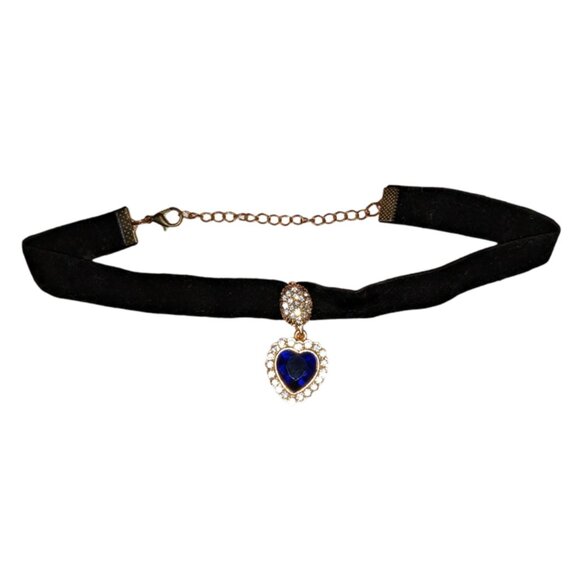 Black Velvet Choker with Heart Of The Ocean  NEW - Picture 1 of 1